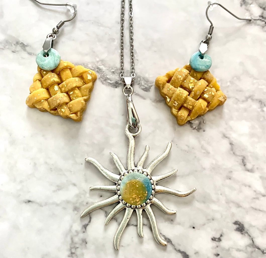 Woven Sunshine Dangles and Necklace Set