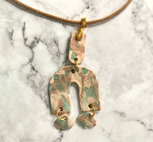 Load image into Gallery viewer, Beach Gold Paola Sabrina Necklace
