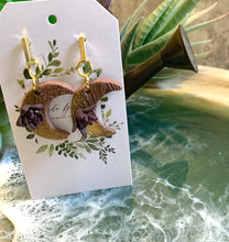 Load image into Gallery viewer, Clay Golden Wood and Botanicals Belladonna Dangles
